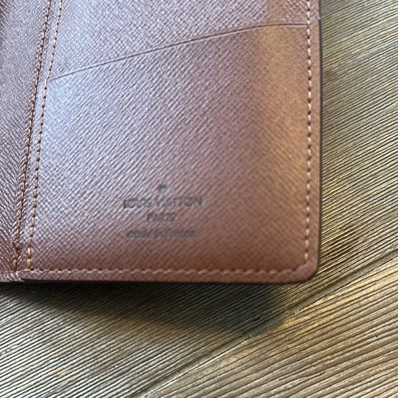 Louis Vuitton Brown Monogram Wallet - Picture 6 of 6